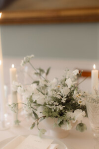 Wedding Table with flowers. How long to it take to plan a wedding 